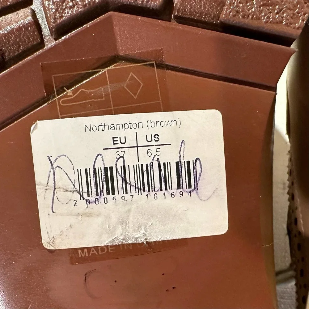 NWT Baldi London North Hampton Brown Heart Oxfords 6.5